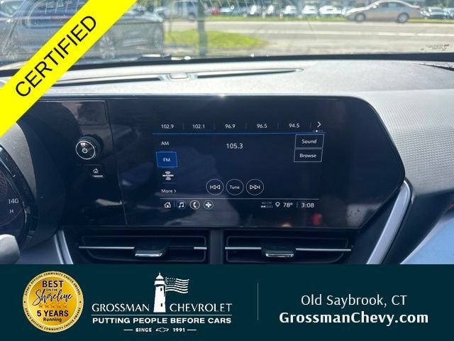Used 2024 Chevrolet Trax RS w/ Sunroof Package FWD image 10