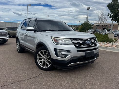 Used 2017 Ford Explorer Limited AWD/4WD image 1