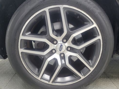 Used 2018 Ford Explorer Sport AWD/4WD image 31