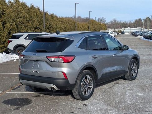 Certified 2022 Ford Escape SEL image 3