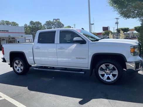 Used 2015 GMC Sierra 1500 SLE w/ SLE Value Package AWD/4WD image 9