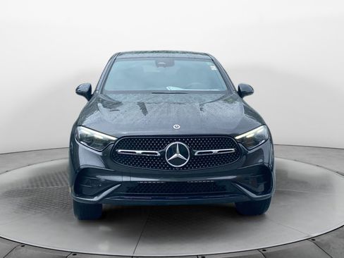 Used 2024 Mercedes-Benz GLC 300 4MATIC image 2