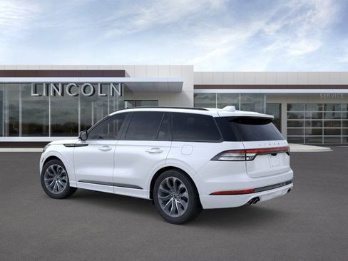 New 2026 Lincoln Aviator 2WD w/ Jet Appearance Package image 4