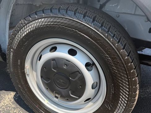 Certified 2026 Ford Transit 250 148 Medium Roof RWD image 27