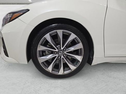 Used 2021 Nissan Maxima Platinum w/ Sport Mat Group image 23