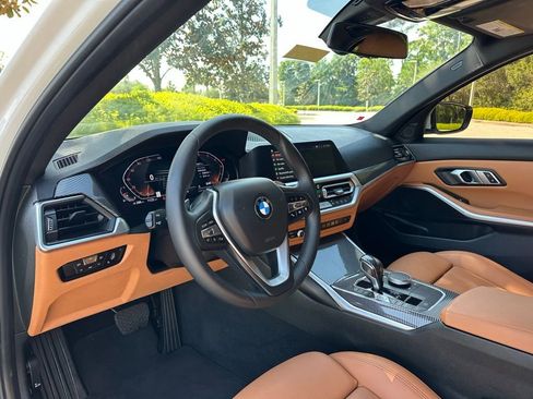 Certified 2022 BMW 330i Sedan w/ Driving Assistance Package RWD image 10