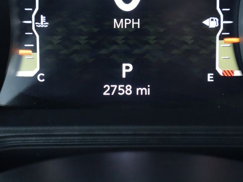 Used 2025 Jeep Gladiator Willys image 37