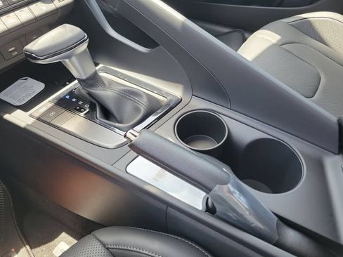 New 2026 Hyundai Elantra SEL Sport FWD image 16