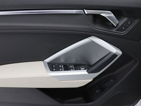 Used 2022 Audi Q3 2.0T Premium Plus image 15