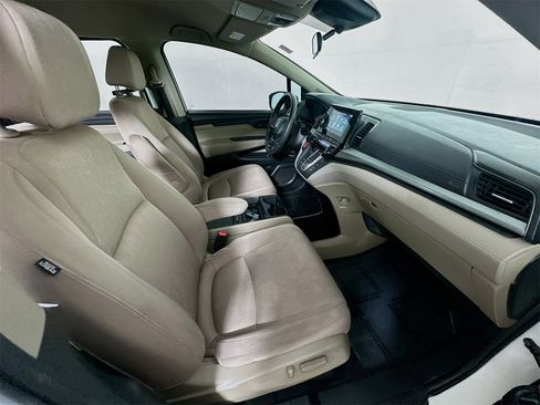 Used 2019 Honda Odyssey EX image 30