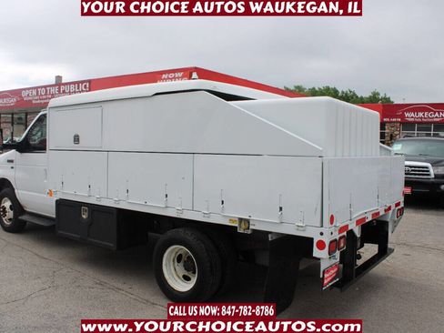 Used 2012 Ford E-450 and Econoline 450 Super Duty RWD image 3