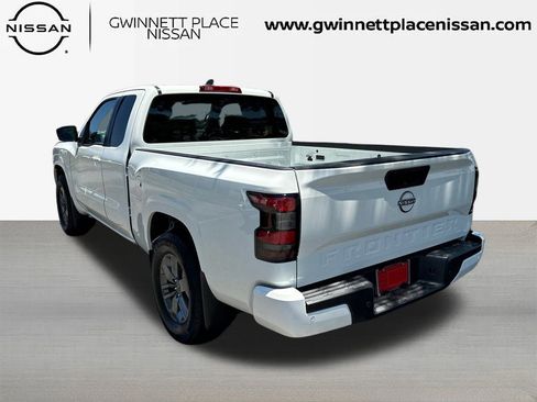 New 2025 Nissan Frontier SV image 7