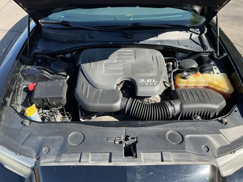 Used 2014 Dodge Charger SE RWD image 20