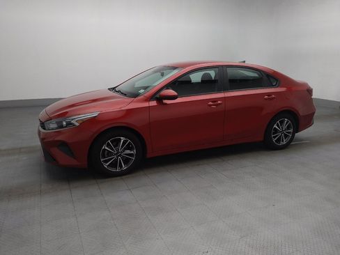 Used 2022 Kia Forte LXS FWD image 2