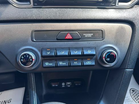 Used 2019 Kia Sportage LX FWD image 31