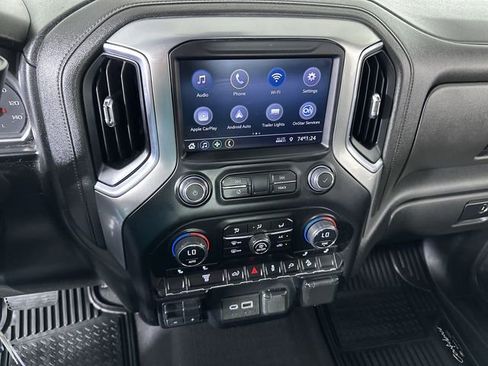 Used 2023 Chevrolet Silverado 2500 LT AWD/4WD image 14