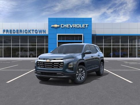 New 2026 Chevrolet Equinox LT FWD image 8