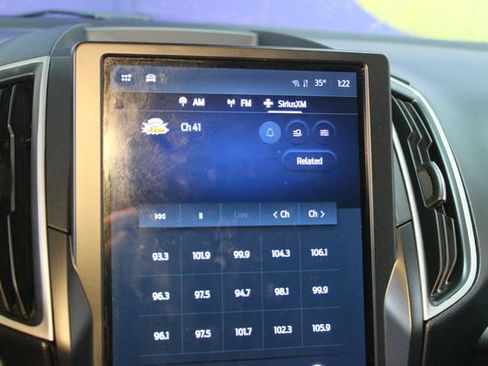 Used 2024 Ford Edge SEL AWD/4WD image 27