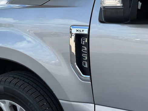 Used 2020 Ford F250 XLT w/ XLT Value Package RWD image 5