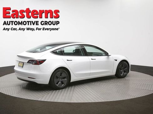 Used 2023 Tesla Model 3 Standard Range image 40