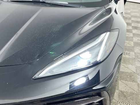 Used 2023 Chevrolet Corvette Stingray w/ Z51 Performance Package image 12