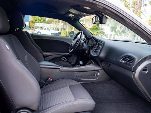 Used 2019 Dodge Challenger SXT w/ Blacktop Package image 19