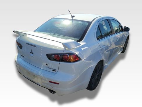 Used 2015 Mitsubishi Lancer Ralliart image 4