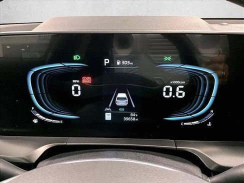 Used 2025 Kia Telluride S FWD image 22