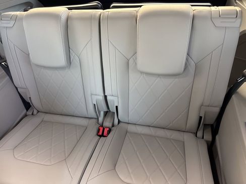New 2026 Volkswagen Atlas SEL Premium R-Line AWD/4WD image 12