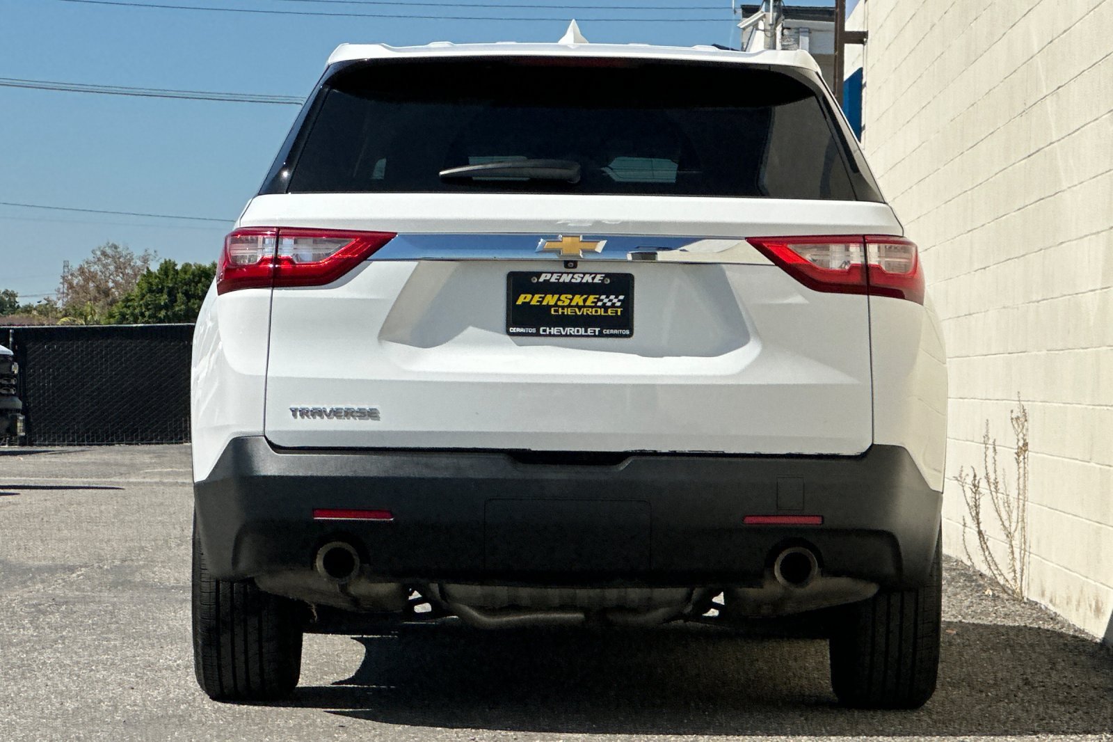 Used 2020 Chevrolet Traverse LS FWD image 5