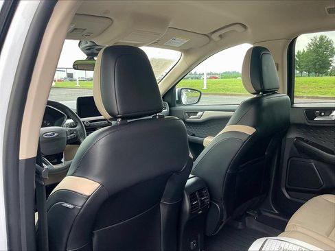 Used 2020 Ford Escape SEL FWD image 24