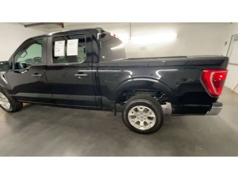 Used 2023 Ford F150 XLT image 6
