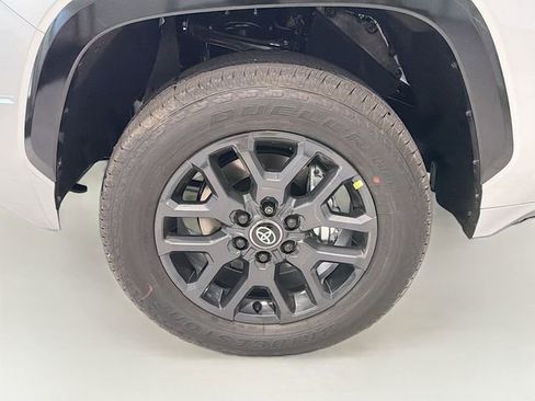 New 2026 Toyota Tundra Platinum AWD/4WD image 25