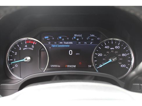 Used 2020 Ford F350 Lariat w/ Lariat Value Package AWD/4WD image 24