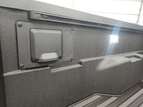 Certified 2025 Toyota Tacoma Limited image 38