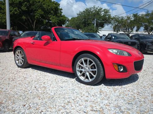 Used 2012 MAZDA MX-5 Miata Grand Touring w/ Premium Pkg RWD image 2