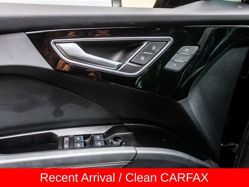 Used 2022 Audi Q4 e-tron Premium Plus AWD/4WD image 19