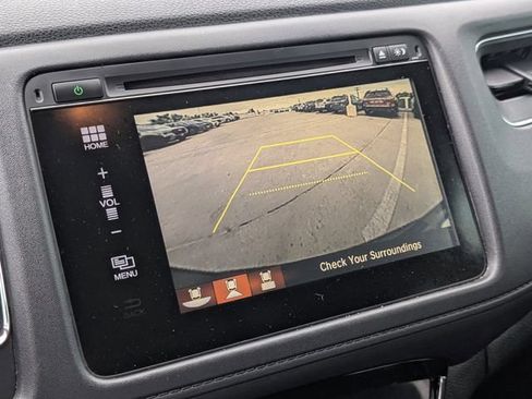 Used 2018 Honda HR-V EX image 27