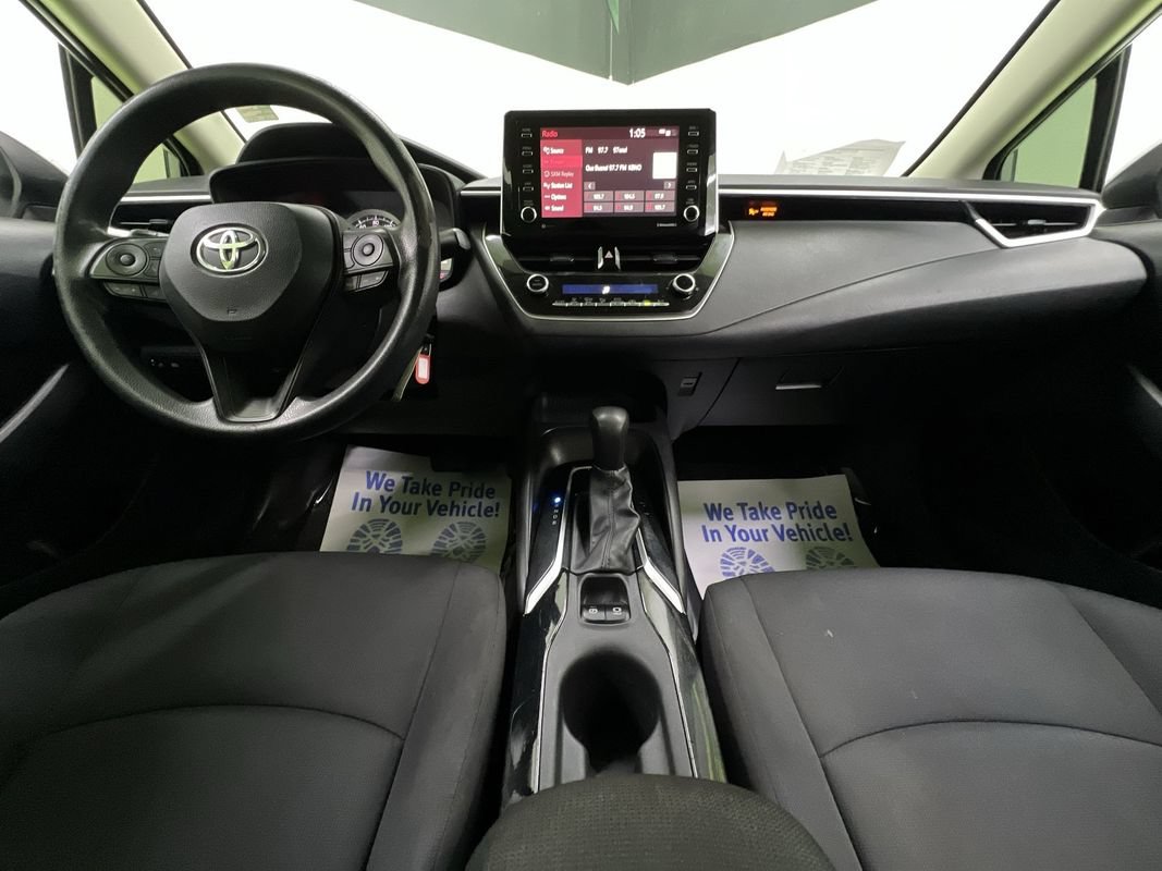 Used 2021 Toyota Corolla LE FWD image 18