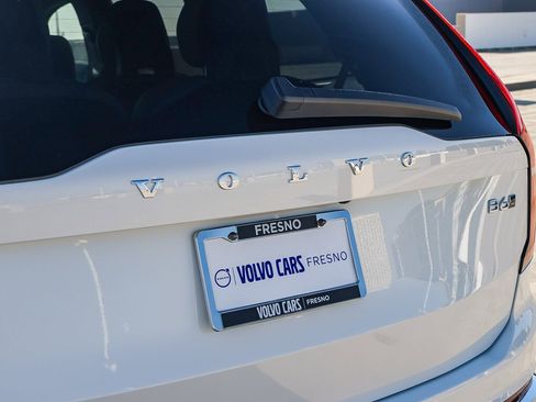 New 2026 Volvo XC90 B6 Ultra image 12