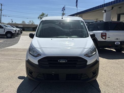 Used 2023 Ford Transit Connect XL image 2