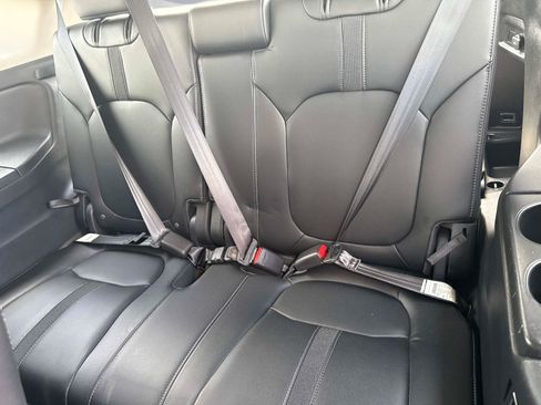 Certified 2023 Honda Pilot EX-L image 15