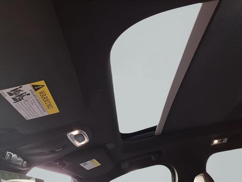 Used 2022 Volvo XC90 T6 Inscription w/ Advanced Package image 20