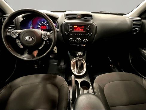Used 2016 Kia Soul FWD image 7