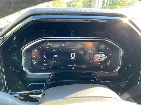 New 2026 GMC Sierra 1500 Elevation image 13