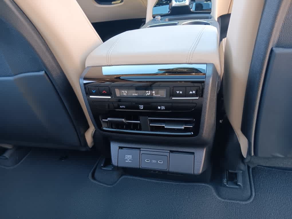 Used 2026 Acura MDX SH-AWD image 16