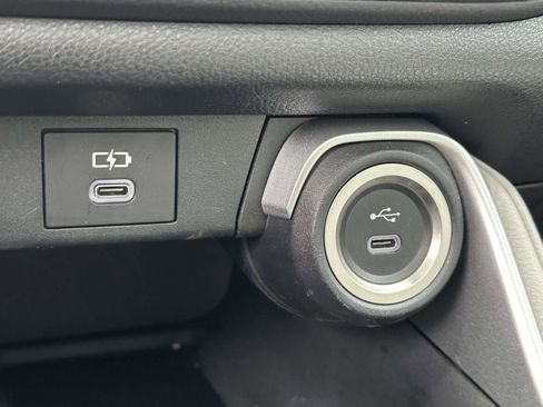 Used 2024 Toyota Grand Highlander XLE image 27