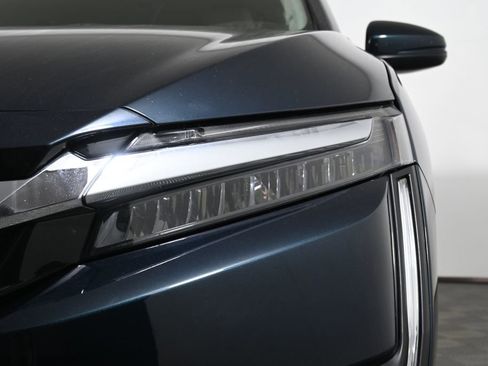 Used 2018 Honda Clarity Plug-In Hybrid image 10