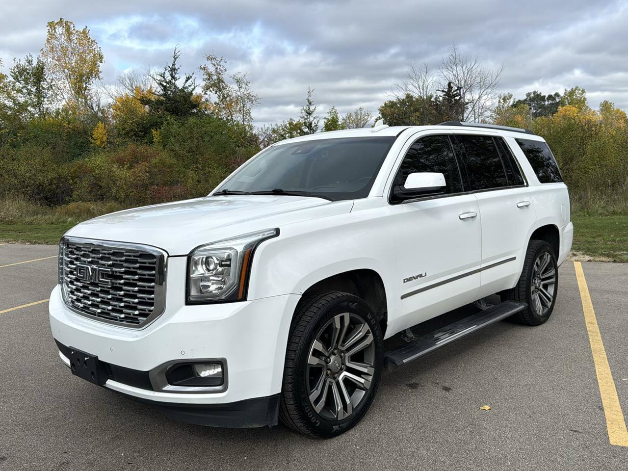 Used 2019 GMC Yukon Denali w/ Denali Ultimate Package AWD/4WD image 1