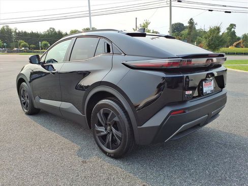 New 2026 Toyota C-HR AWD/4WD image 7